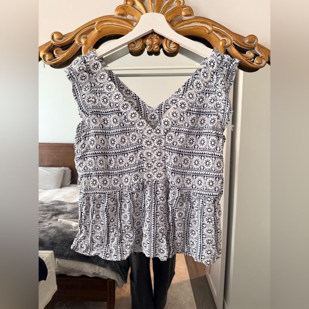 LOFT Black and White Patterned Blouse